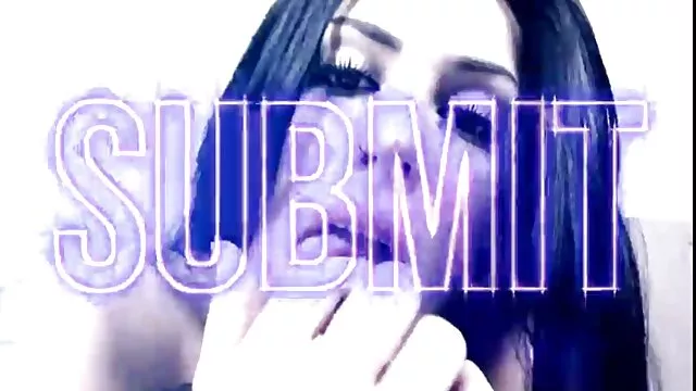 Alluring brunette วีดีโอ โป๊ xxx fairy gets her oversized vagina fisted by foxy ผมบลอนด์