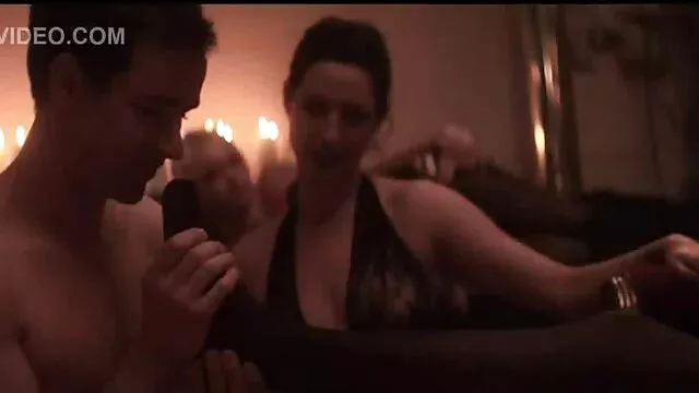 Bosomy Asian brunette sucks and tit fucks big หนัง วีดีโอ โป bonker of her guy